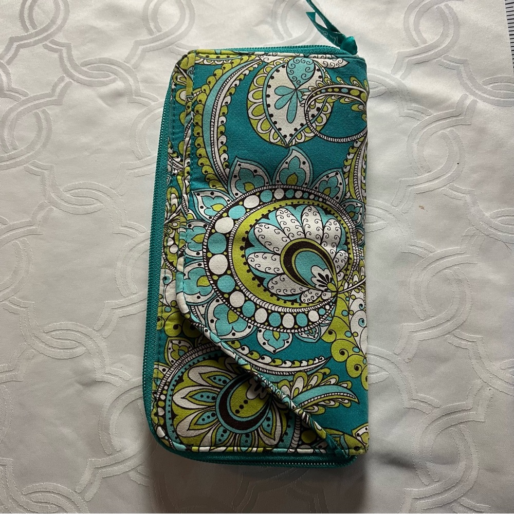 Vera Bradley  Paisley Wallet approximately 10x5
